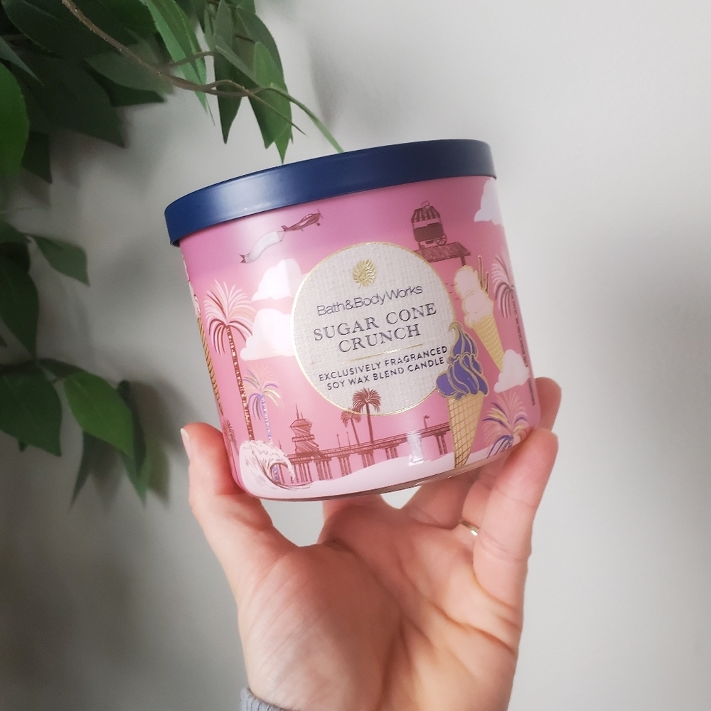 Bath and Body Works BBW Sugar Cone Crunch 3 Wick Candle NEW